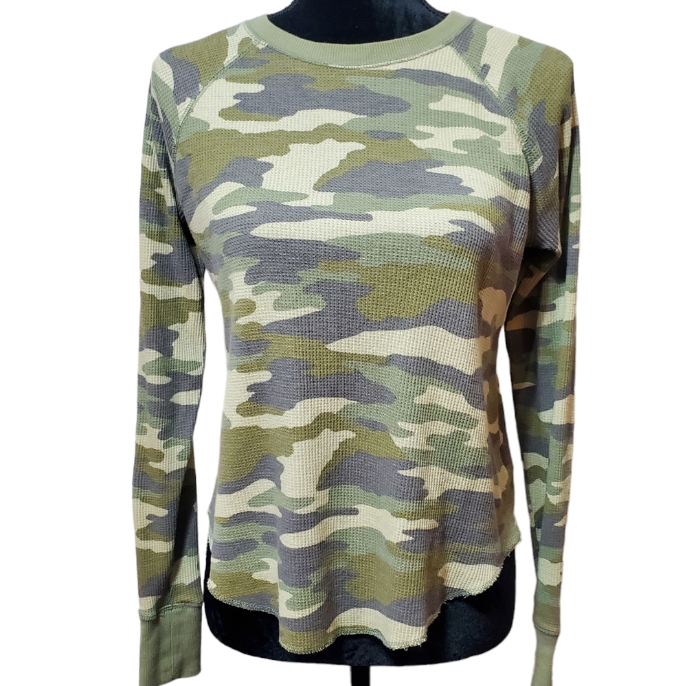 Camo Waffle Thermal Women's Crewneck Longsleeve Shirt loose Fit XS